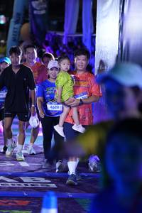 BIB: 8913, 4628
                            <button type="button" onclick="openModal(26261543)" class="btn btn-primary btn-sm float-right btn-popup" data-toggle="modal" data-target=".modal-high-quality">
                        <i class="fas fa-shopping-cart"></i> Add to Cart
                    </button>
                                            <button type="button" onclick="isThisMe(26261543, true)" class="btn btn-success btn-sm float-right btn-popup btn-isme hidden" data-toggle="tooltip" data-placement="bottom" title="นี่คือรูปของคุณใช่ไหม คลิกที่นี่เพื่อเอาเข้าอัลบั้ม">
                        <i class="fas fa-plus"></i> Add to album
                    </button>
                    <button type="button" onclick="isThisMe(26261543, false)" class="btn btn-warning btn-sm float-right btn-popup btn-isnotme hidden">
                        <i class="fas fa-ban"></i> Remove from album
                    </button>